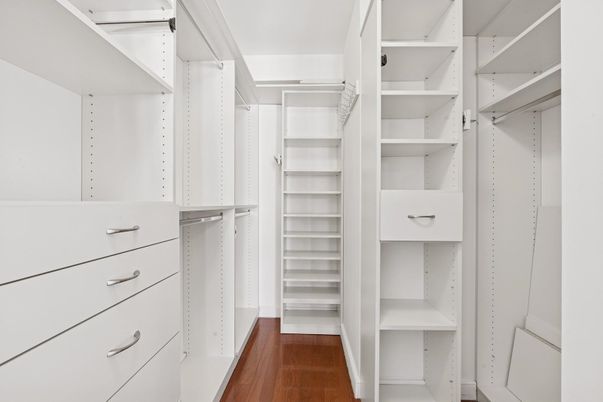 Interior, Walk-in Closets, Wood Texture Flooring