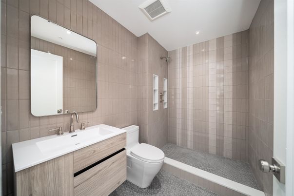 Bathroom, Interior, Recessed Lighting