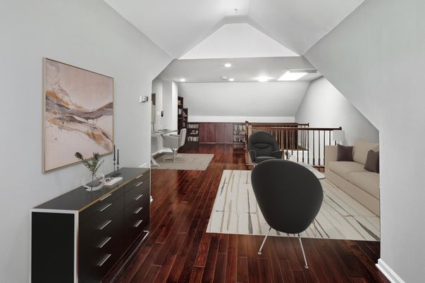 Interior, Recessed Lighting, Wood Texture Flooring