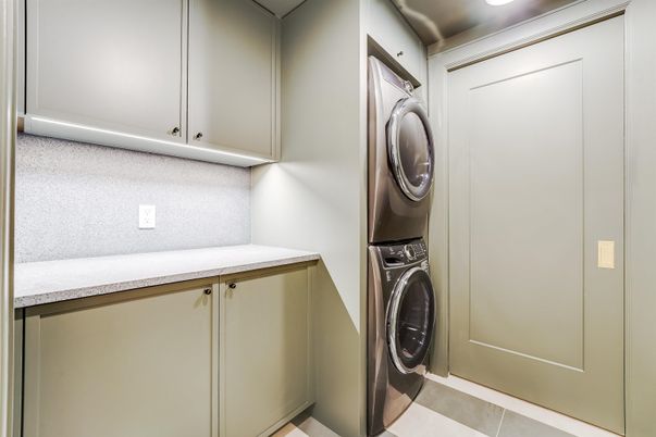 Interior, Recessed Lighting, Utility Closets, Washer
