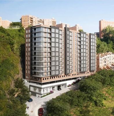 Exterior, Facade, Highrise