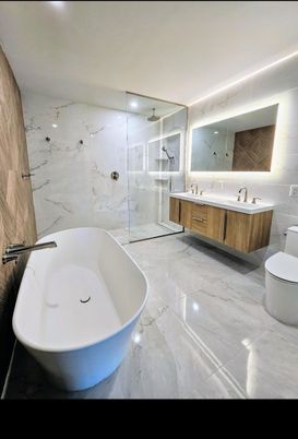 Bathroom, Dual Sink Vanities, Free Standing Baths, Glass Shower, Interior, Marble, Marble Walls, Recessed Lighting