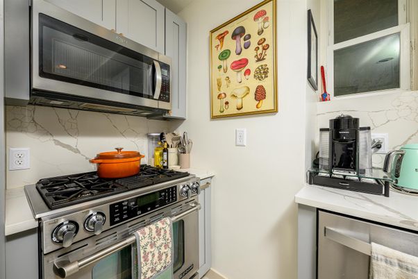 Interior, Kitchen, Stainless Steel Appliances