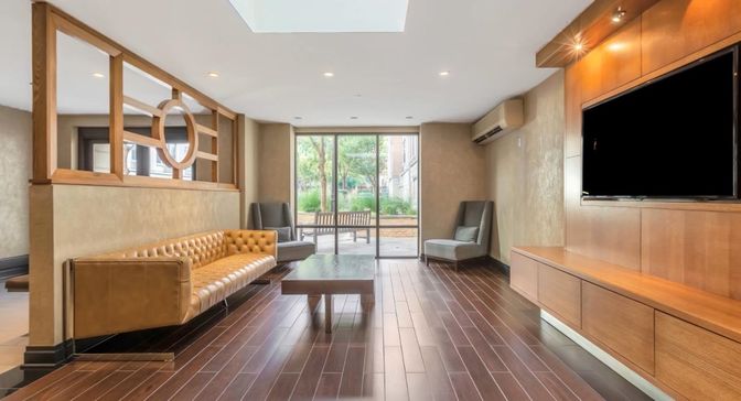 Interior, Recessed Lighting, Wood Texture Flooring