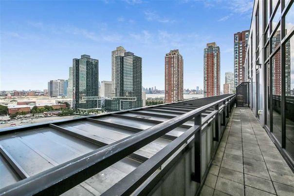 Exterior, Other, Skyline