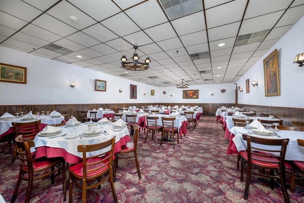 Dining room, Interior, Recessed Lighting
