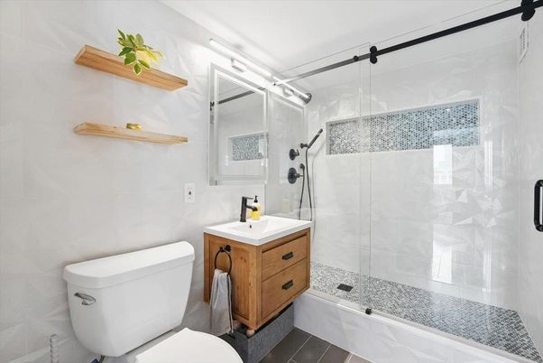 Bathroom, Glass Shower, Interior