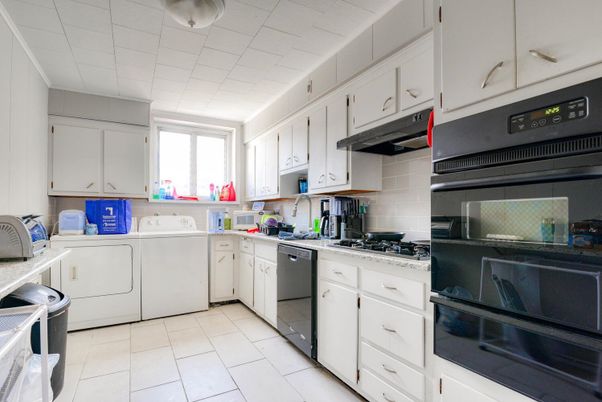 Interior, Kitchen, Washer