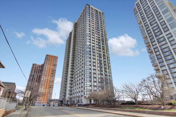 Exterior, Facade, Highrise