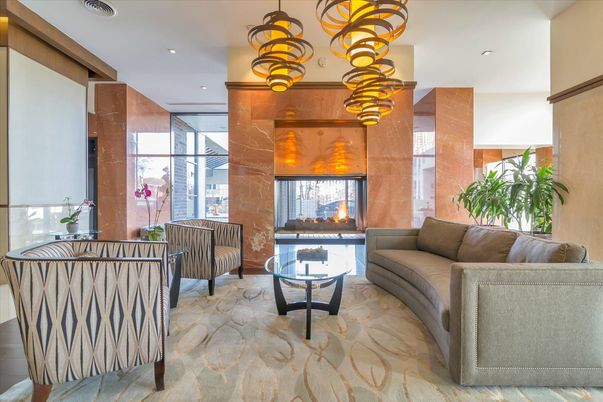 Interior, Living room, Pendant Lights, Recessed Lighting