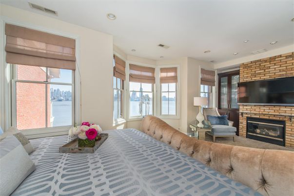 Bedroom, Fireplace, Interior, Recessed Lighting, Water