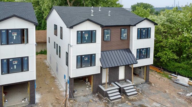 Exterior, Drone