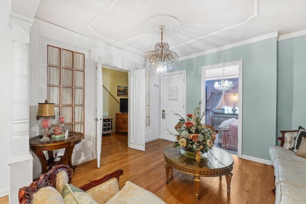 Chandelier, Interior, Wood Texture Flooring