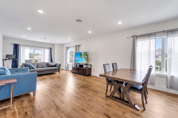 Dining room, Interior, Living room, Recessed Lighting, Wood Texture Flooring