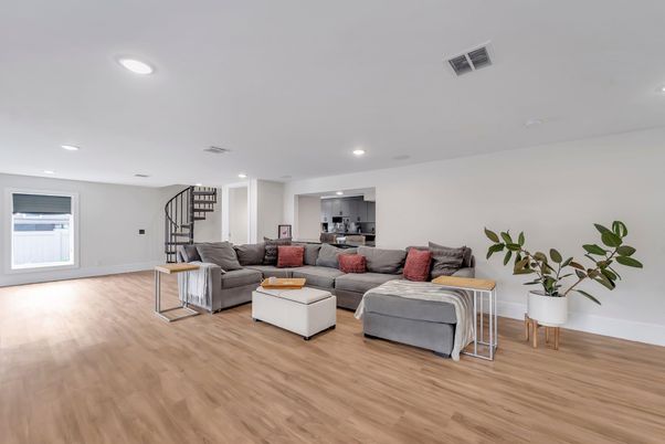 Interior, Living room, Recessed Lighting, Wood Texture Flooring