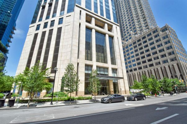 Exterior, Facade, Highrise