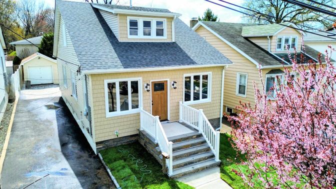 Detached Garage, Exterior, Facade, Cape Cod