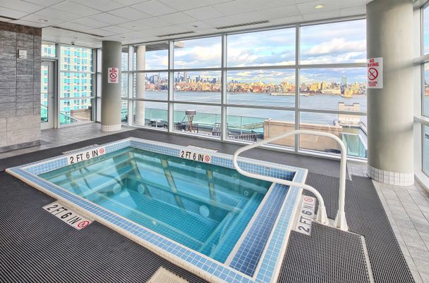 Interior, Pool, Water