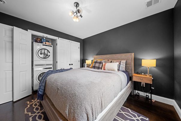 Bedroom, Interior, Utility Closets, Wood Texture Flooring