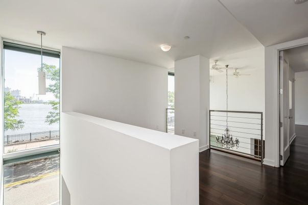 Interior, Pendant Lights, Wood Texture Flooring