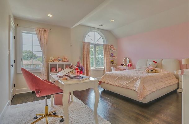 Bedroom, Home Office, Interior, Recessed Lighting, Wood Texture Flooring