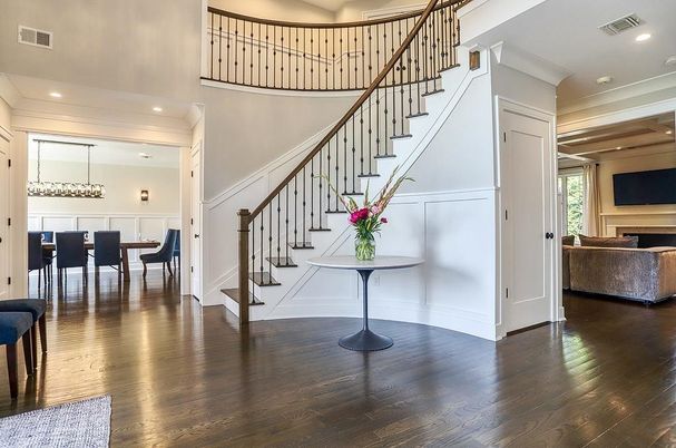 Chandelier, Dining room, Interior, Pendant Lights, Recessed Lighting, Wood Texture Flooring