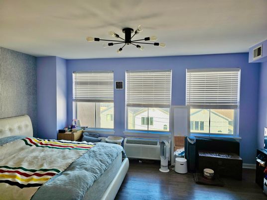 Bedroom, Interior, Pendant Lights, Wood Texture Flooring