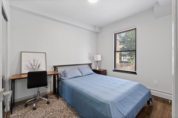 Bedroom, Home Office, Interior, Recessed Lighting, Wood Texture Flooring