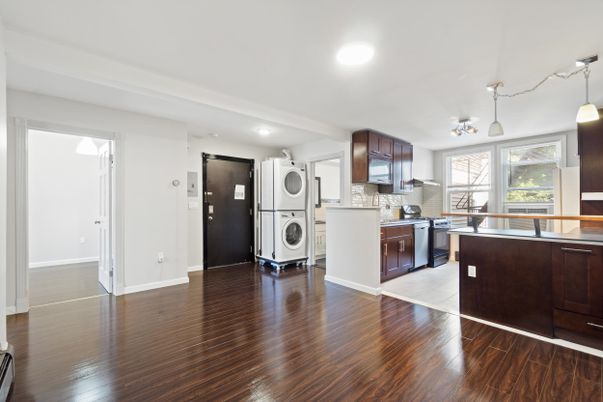 Interior, Kitchen, Pendant Lights, Recessed Lighting, Washer, Wood Texture Flooring