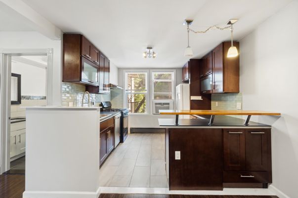 Interior, Kitchen, Pendant Lights, Wood Texture Flooring