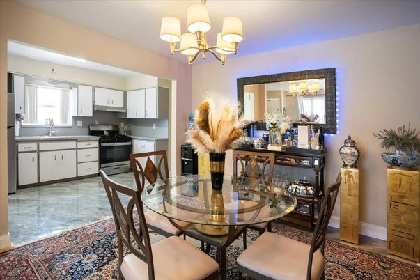 Chandelier, Dining room, Interior, Kitchen, Marble