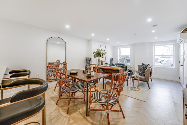 Dining room, Interior, Recessed Lighting