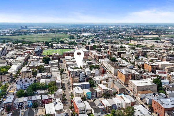 DE Listing image placeholder