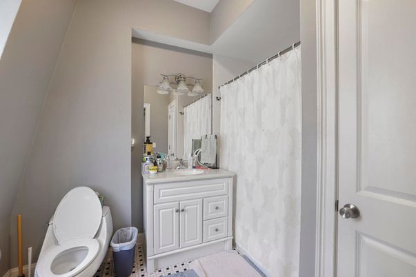 Bathroom, Interior