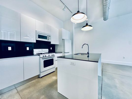 Interior, Kitchen, Pendant Lights, Stainless Steel Appliances