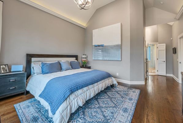 Bedroom, Interior, Pendant Lights, Wood Texture Flooring