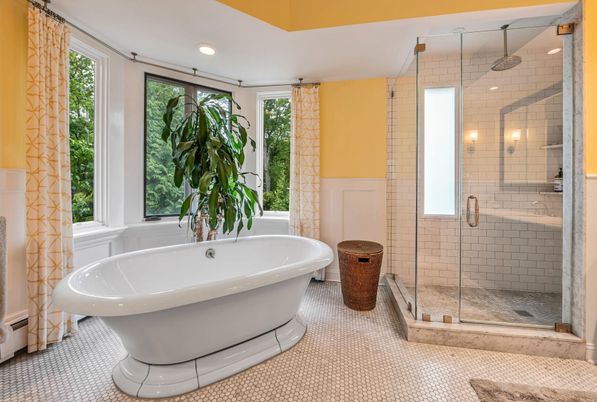 Bathroom, Free Standing Baths, Glass Shower, Interior, Recessed Lighting