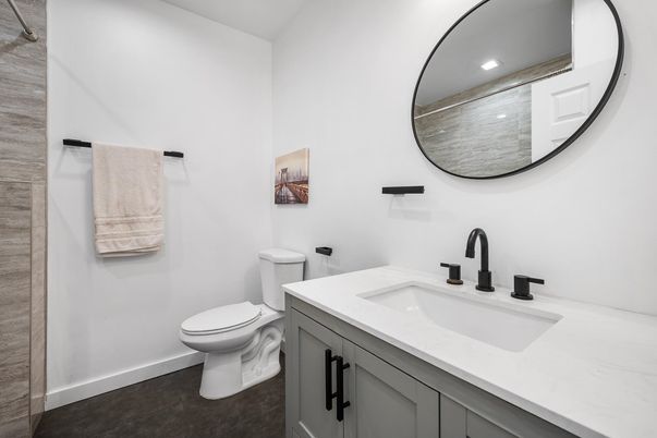Bathroom, Interior, Recessed Lighting