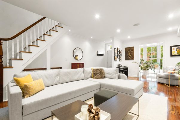 Interior, Living room, Recessed Lighting, Wood Texture Flooring