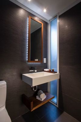 Bathroom, Interior, Recessed Lighting