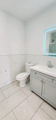 Bathroom, Interior, Marble Walls