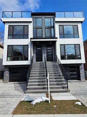 Attached, Exterior, Facade, Modern