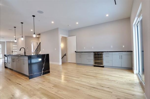 Interior, Kitchen, Pendant Lights, Recessed Lighting, Wood Texture Flooring