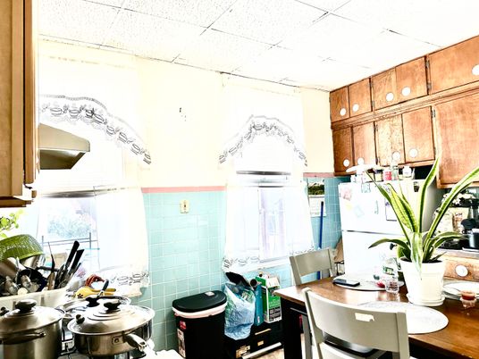 Dining room, Interior