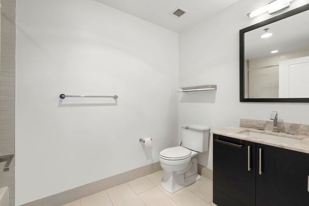 Bathroom, Interior, Recessed Lighting
