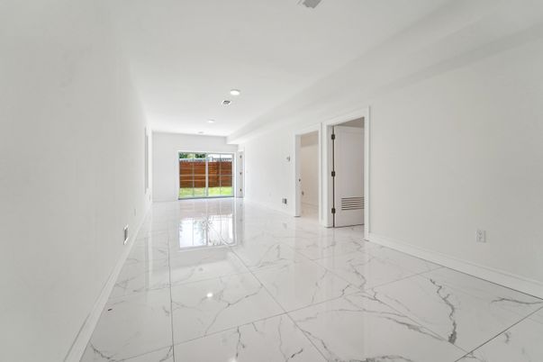 Empty room, Interior, Marble, Recessed Lighting