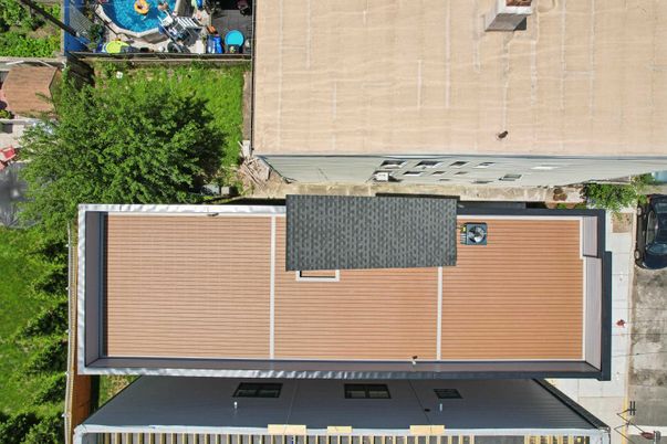 Exterior, Drone