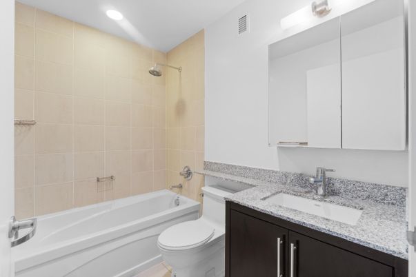 Bathroom, Interior, Recessed Lighting