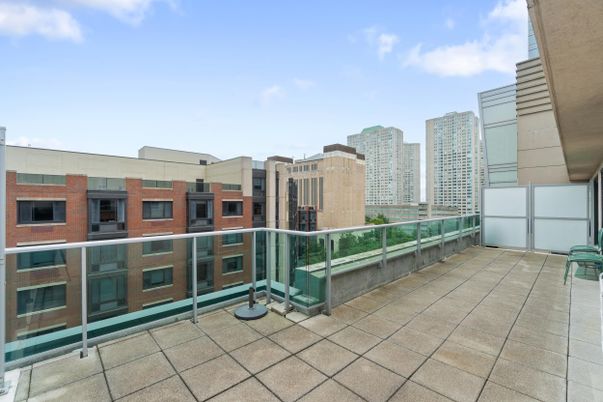 Exterior, Other, Skyline