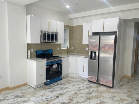 Interior, Kitchen, Marble, Recessed Lighting
